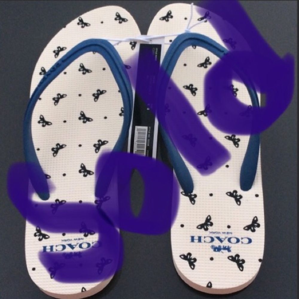 🚫🚫SOLD🚫🚫Coach Cleo Sandals Size 9